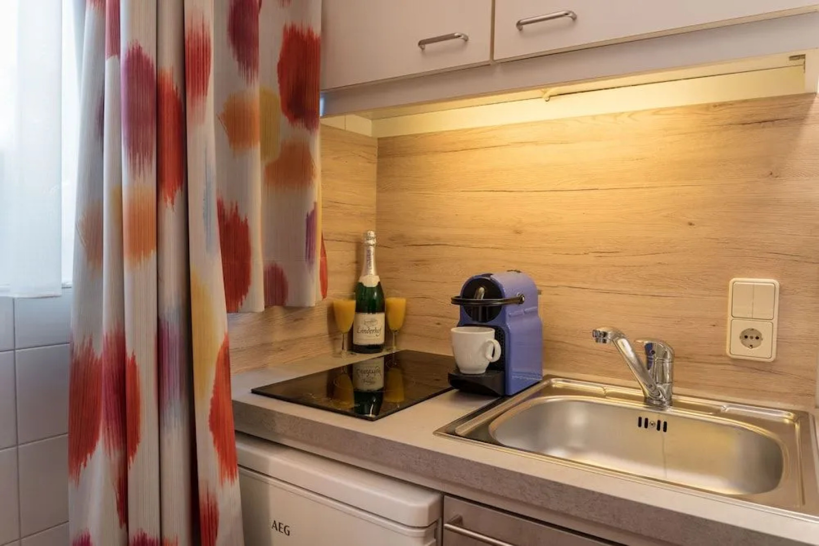 Barry Memle Lake Side Resort