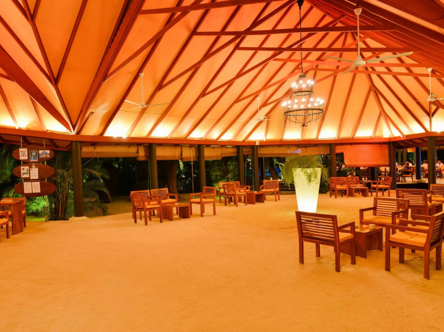 Adaaran Select Hudhuran Fushi