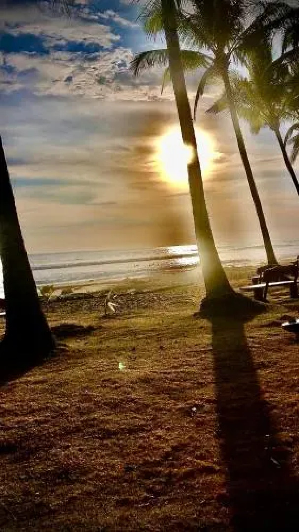 Ola Bonita BeachFront Apart Hotel