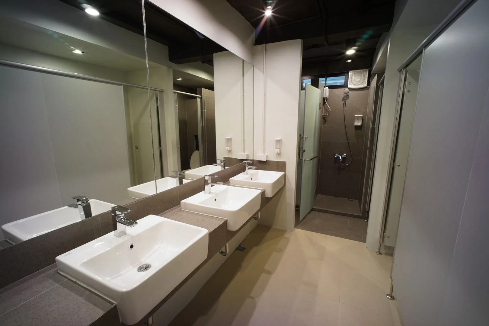 BRB Hostel Bangkok Silom