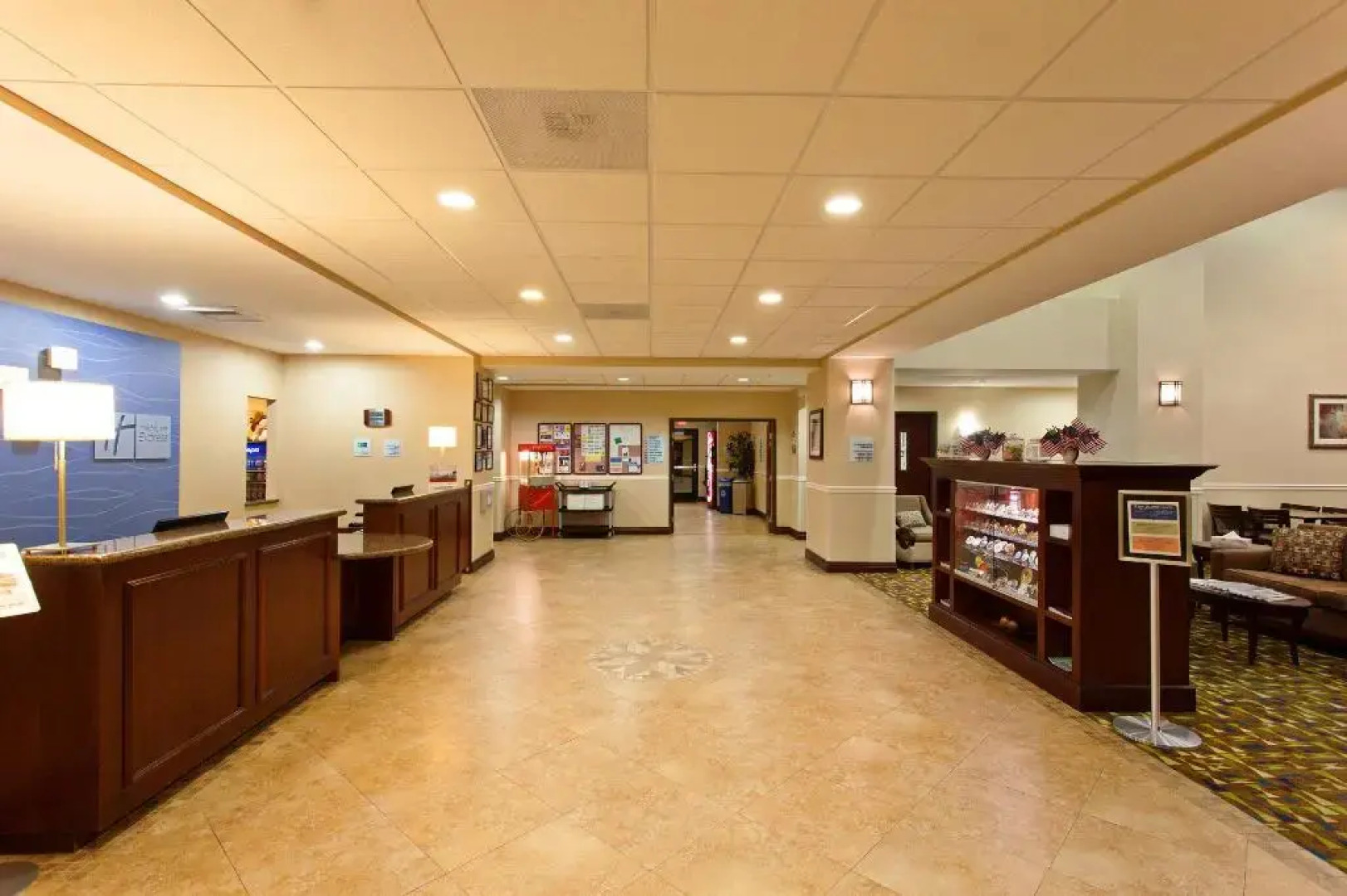 Holiday Inn Express And Suites - Twentynine Palms- Joshua Tree
