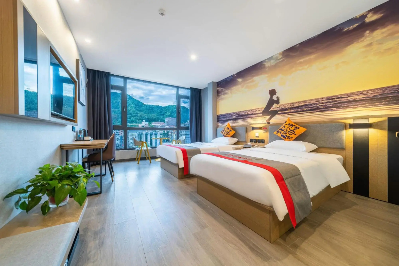 Yayue Hotel (Shangluo Yishui Jinyang Unit Shop)