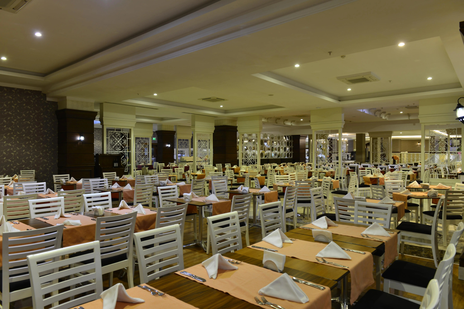 Linda Resort Hotel