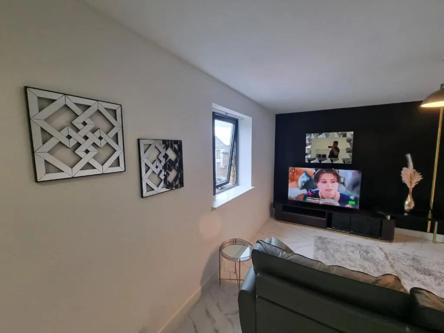 MNA Superior Apartments