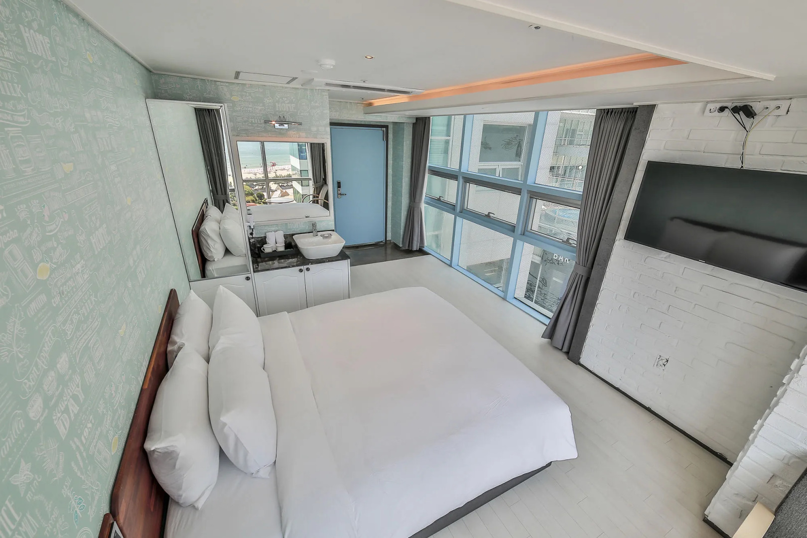 Elysia Boutique Hotel