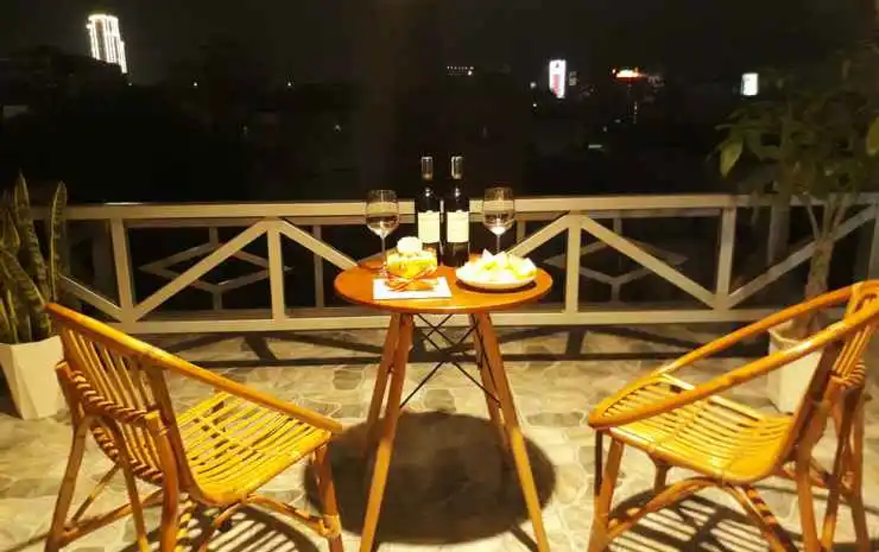 Adora Central Park Hostel