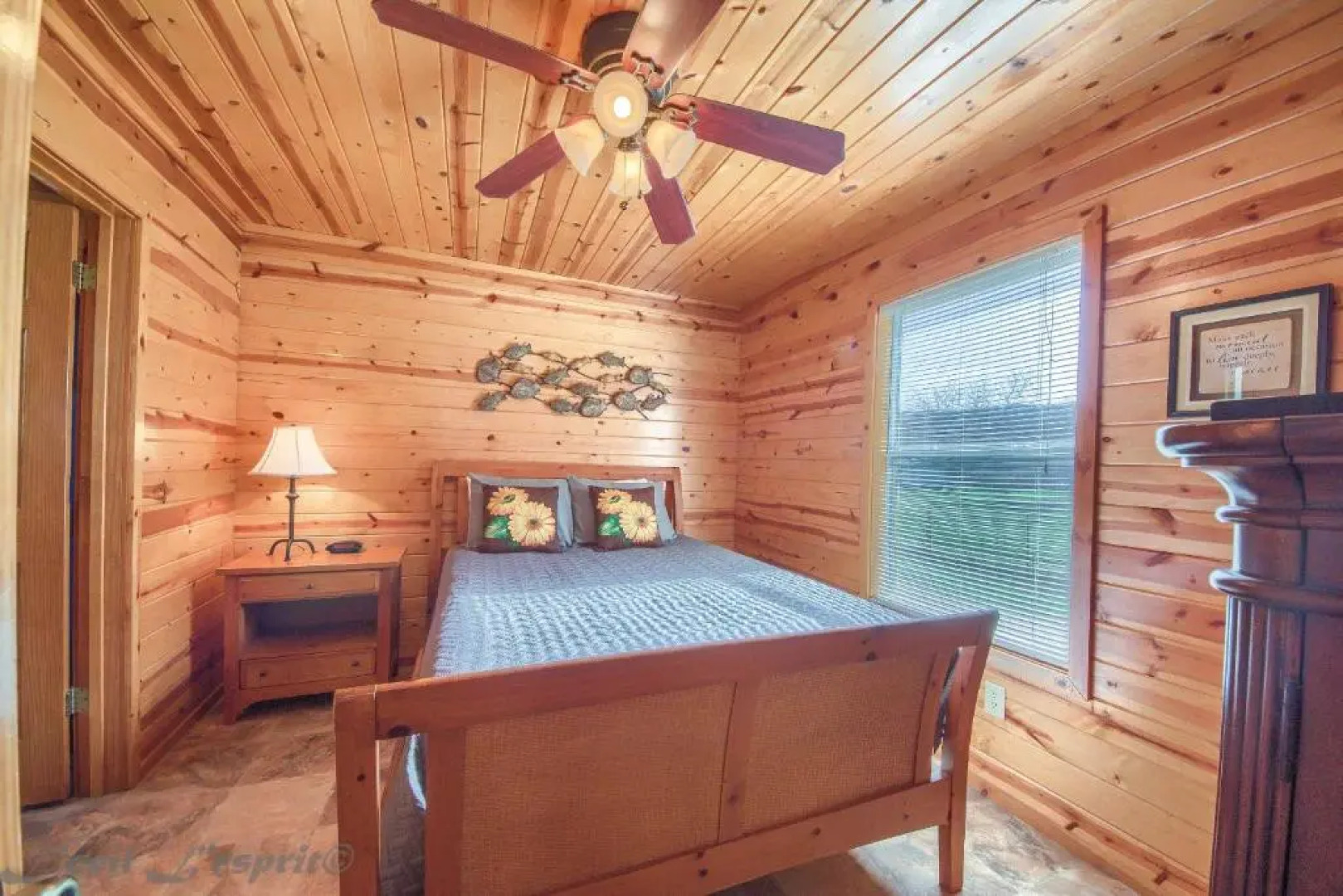 Sunflower Cabin Rr9122sf Home