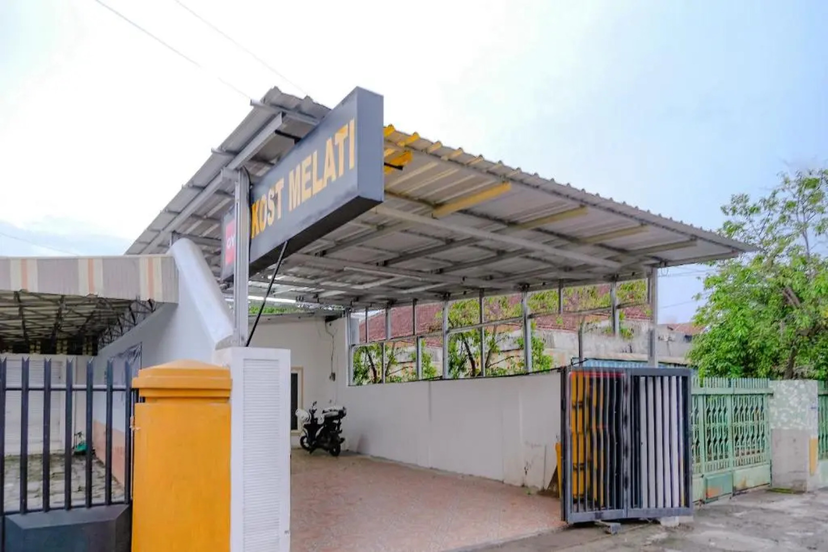 SPOT ON 2417 Melati Residence