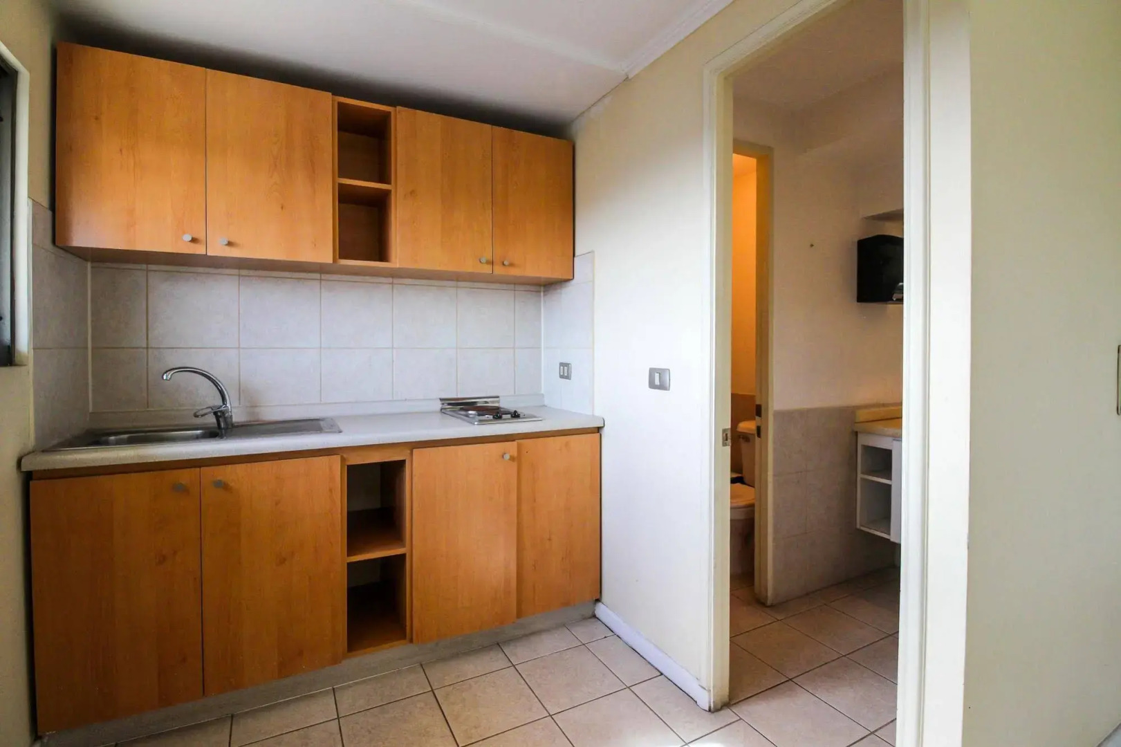 Urban Getaway Near the Sea