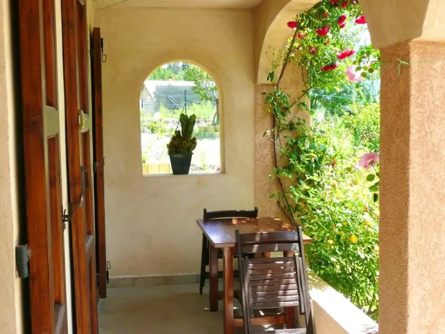 Apartment With one Bedroom in Saint-crepin, With Wonderful Mountain Vi