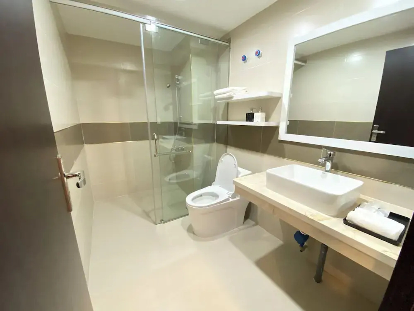 The Nova Hotel & Apartment