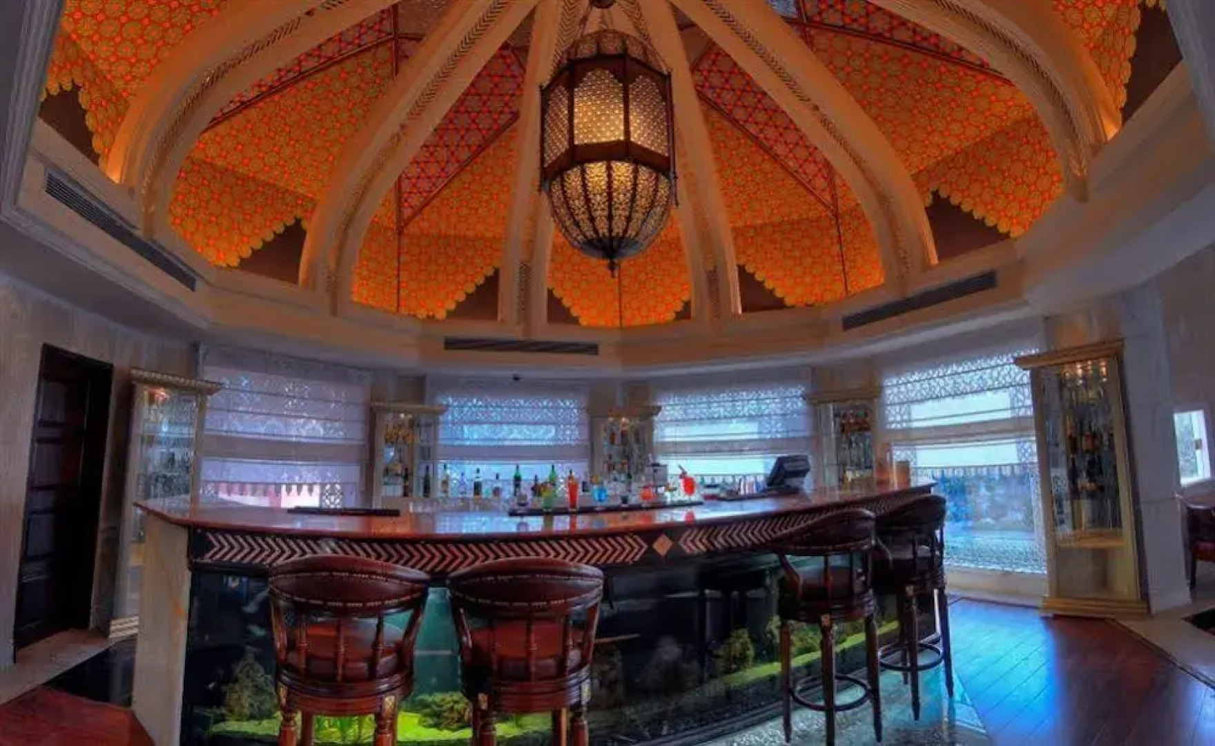 Orient Taj Hotel &Resort