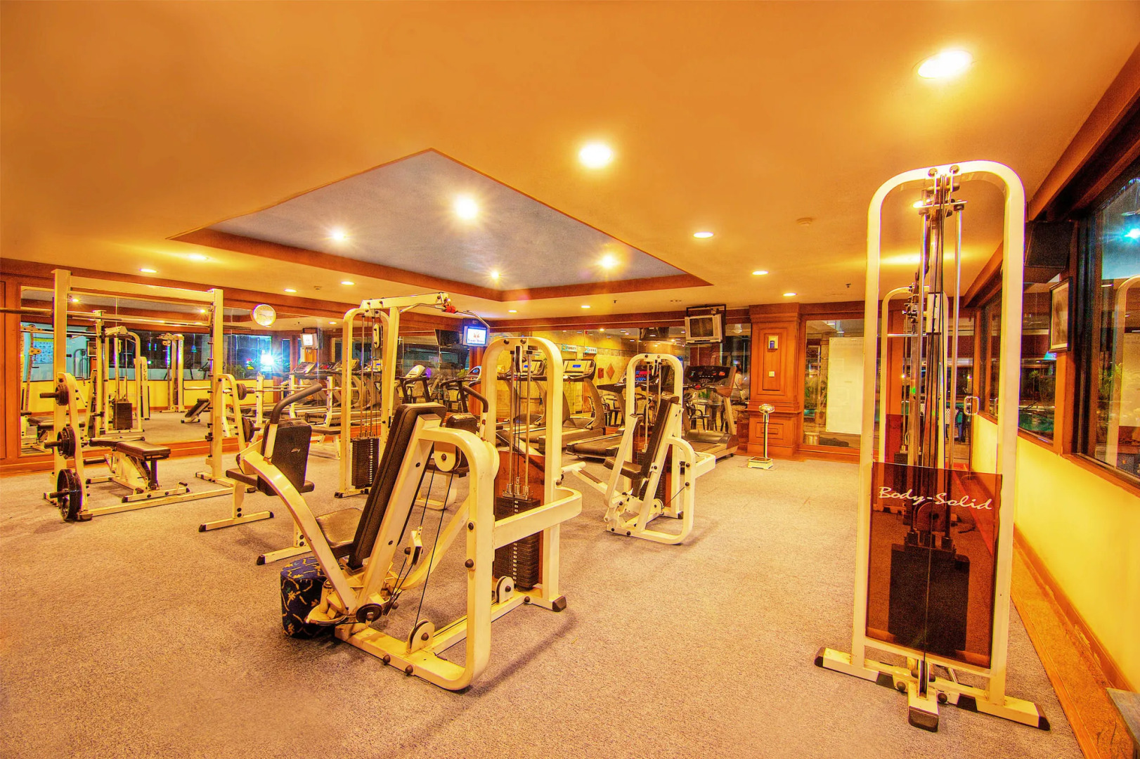 Planet Holiday Hotel & Residence