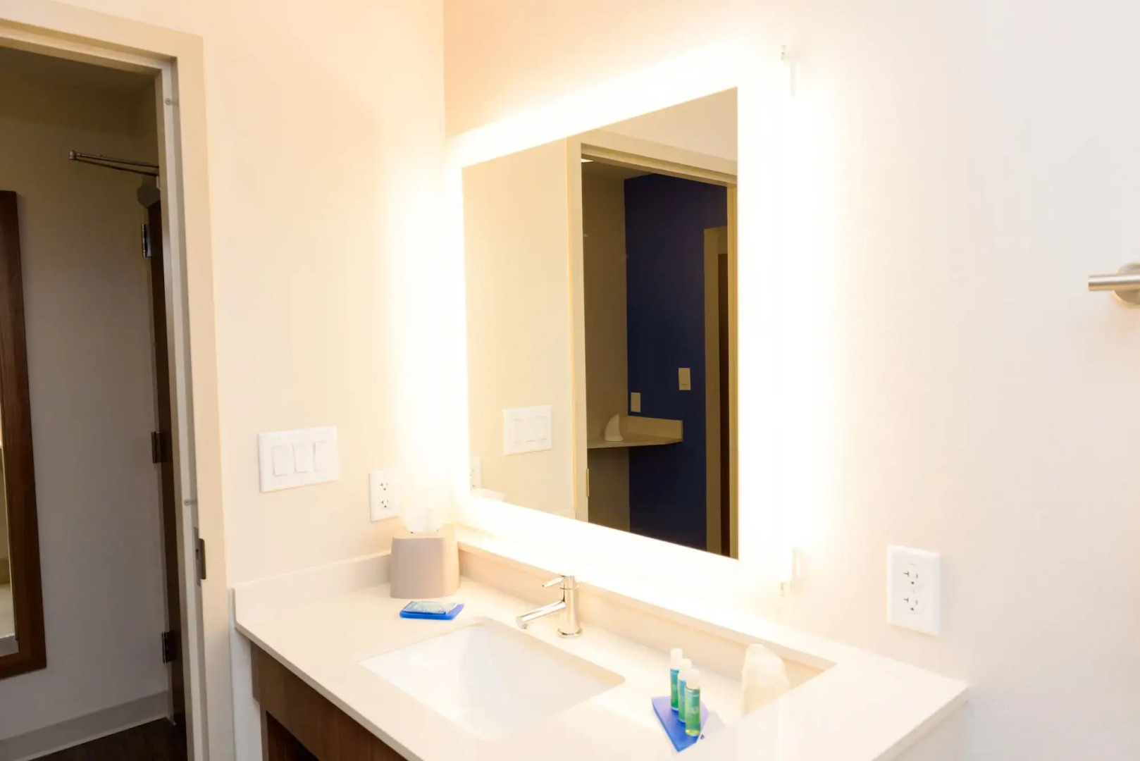 Holiday Inn Express & Suites McKinney - Frisco East by IHG