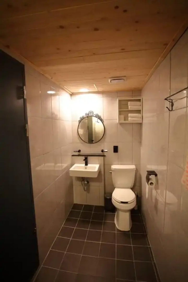 The Great Guest Guesthouse