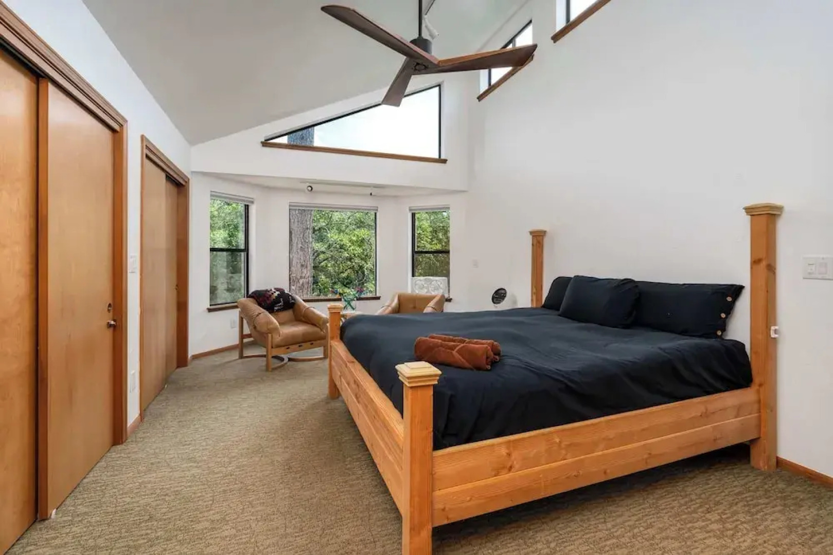 Happy Days Retreat With Private Pool!