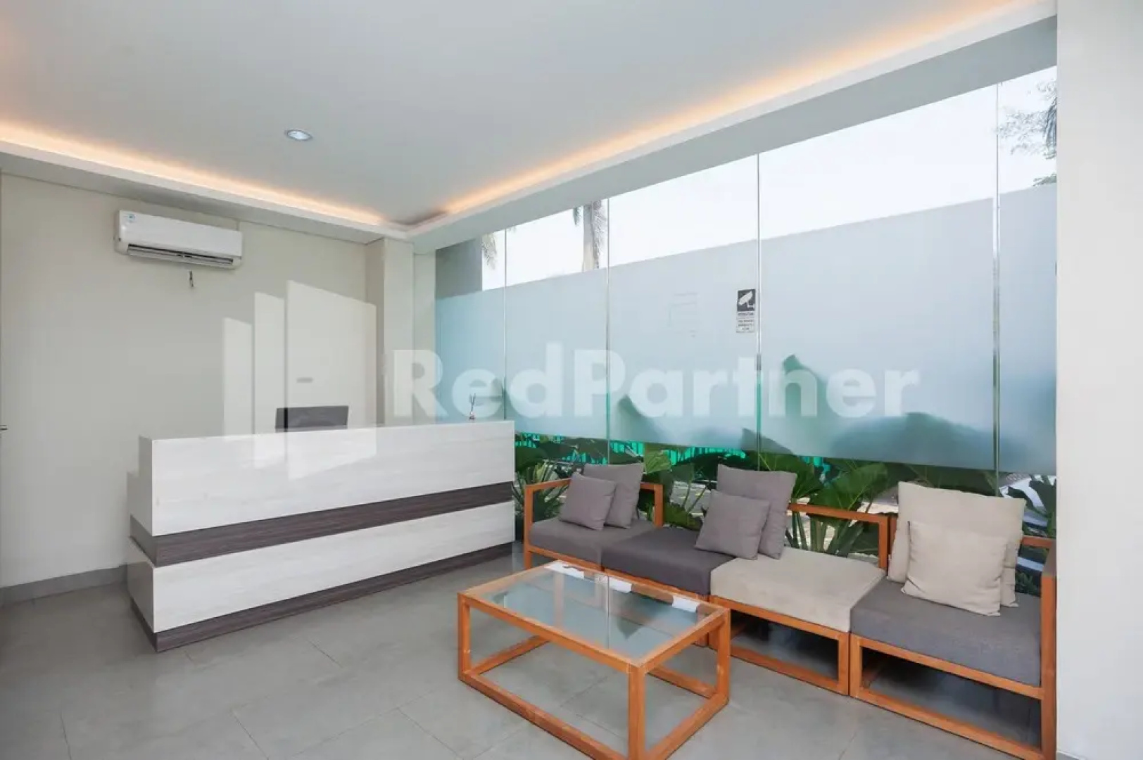 Urbanview Syariah Caseira Citra Raya