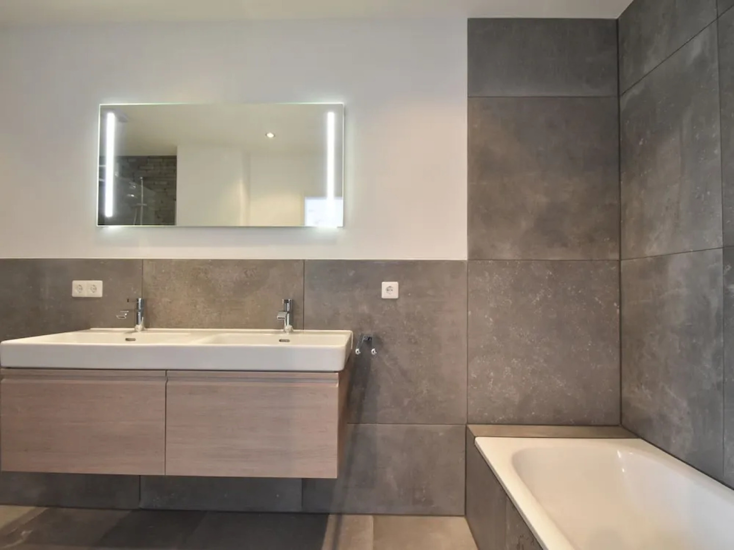 Modern Villa with Hot Tub & Sauna in Harderwijk Flevoland