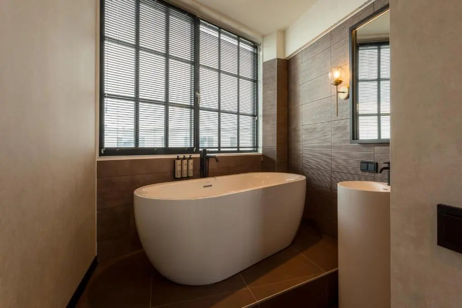 Hotel de Timmerfabriek I Kloeg Collection