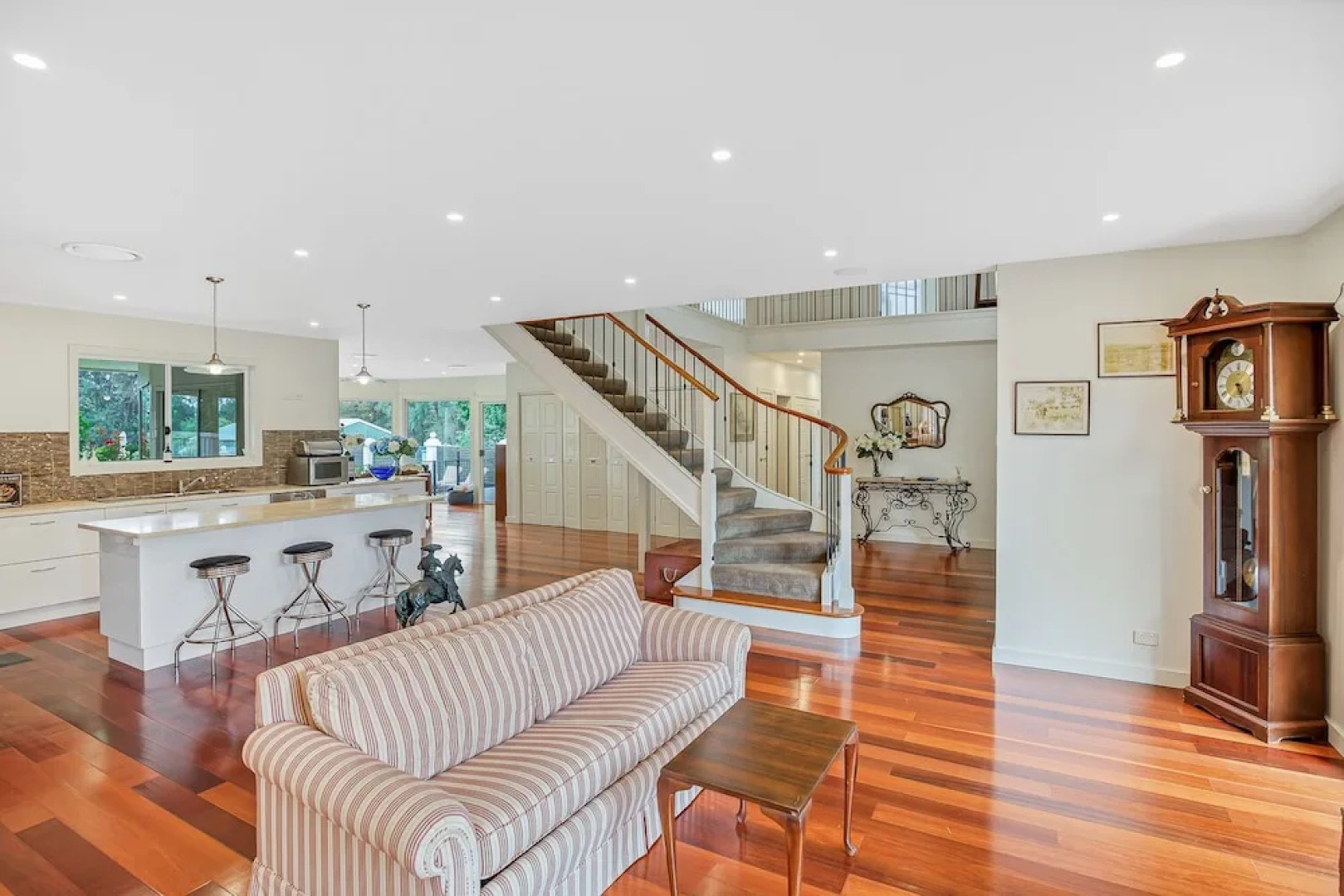 Mudgee Country Grandeur Home