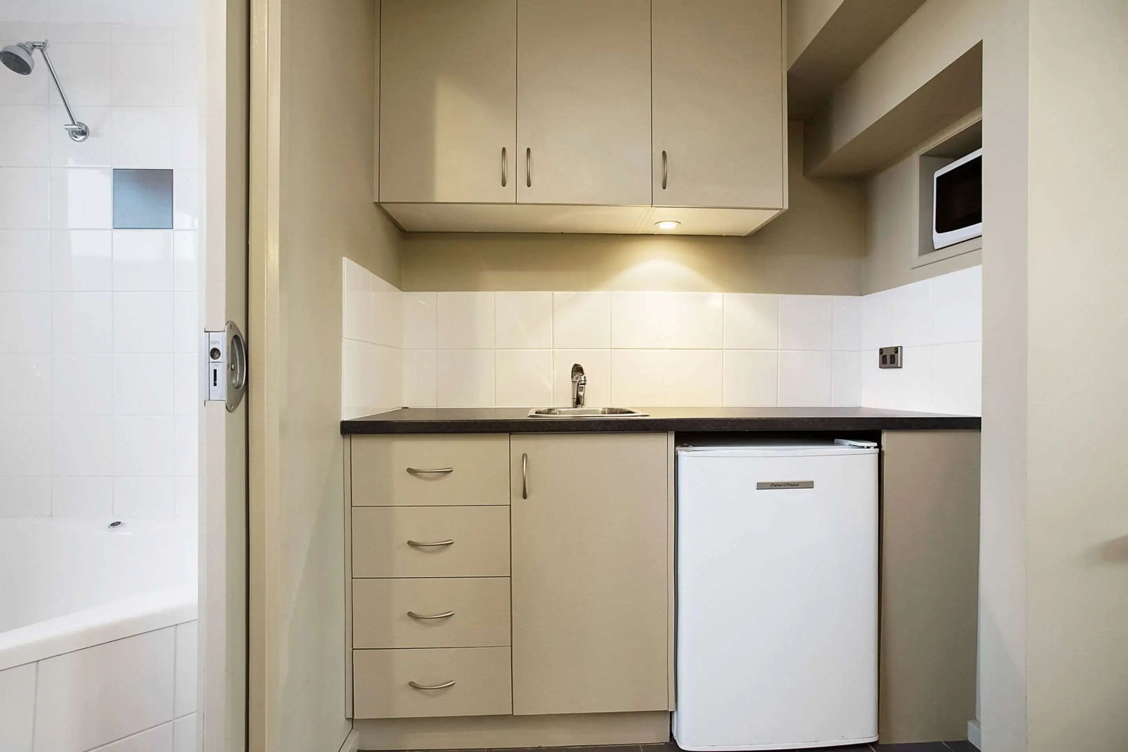 Comfort Inn On Raglan