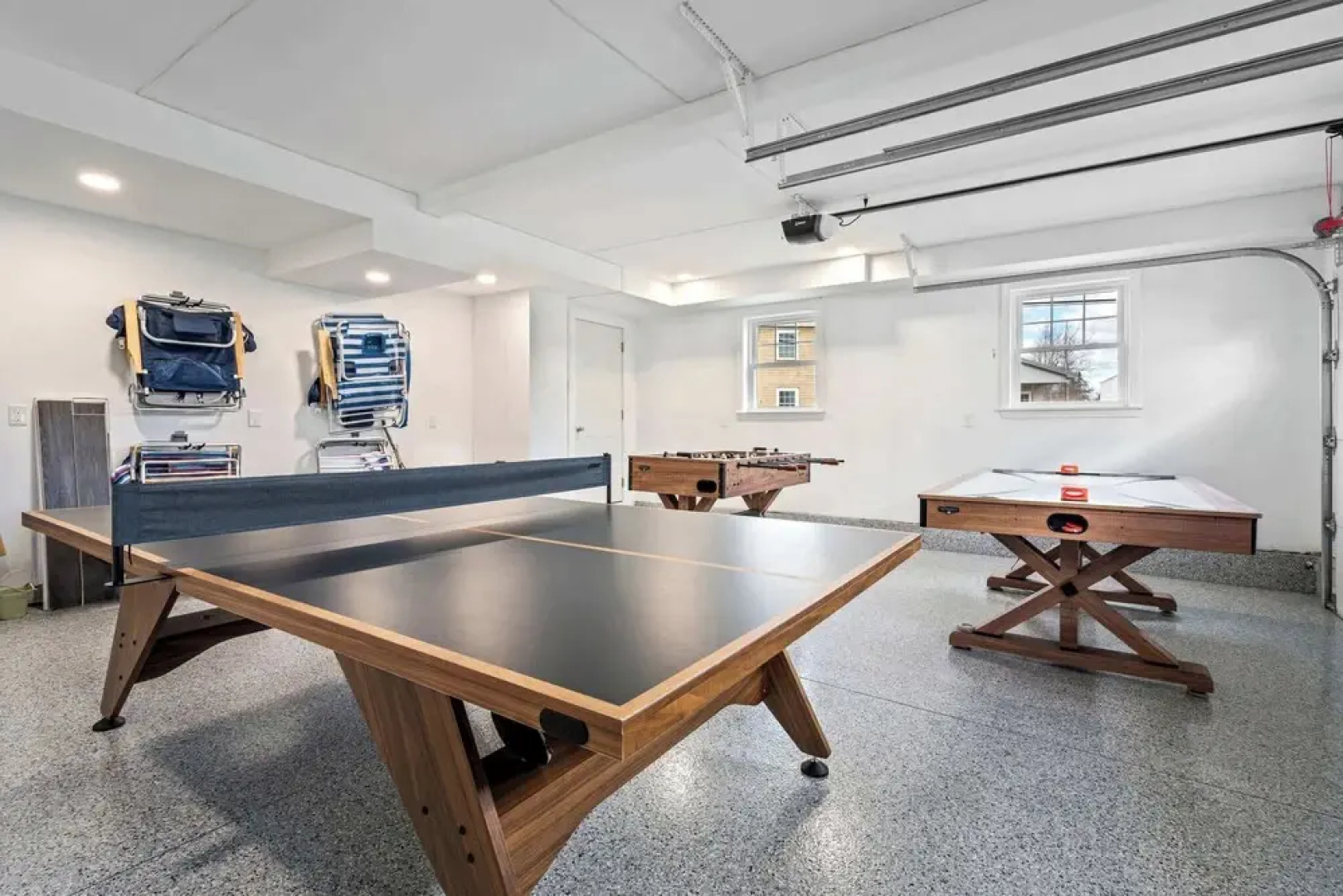 Game Room, Home Gym, 1 Mile to Beach