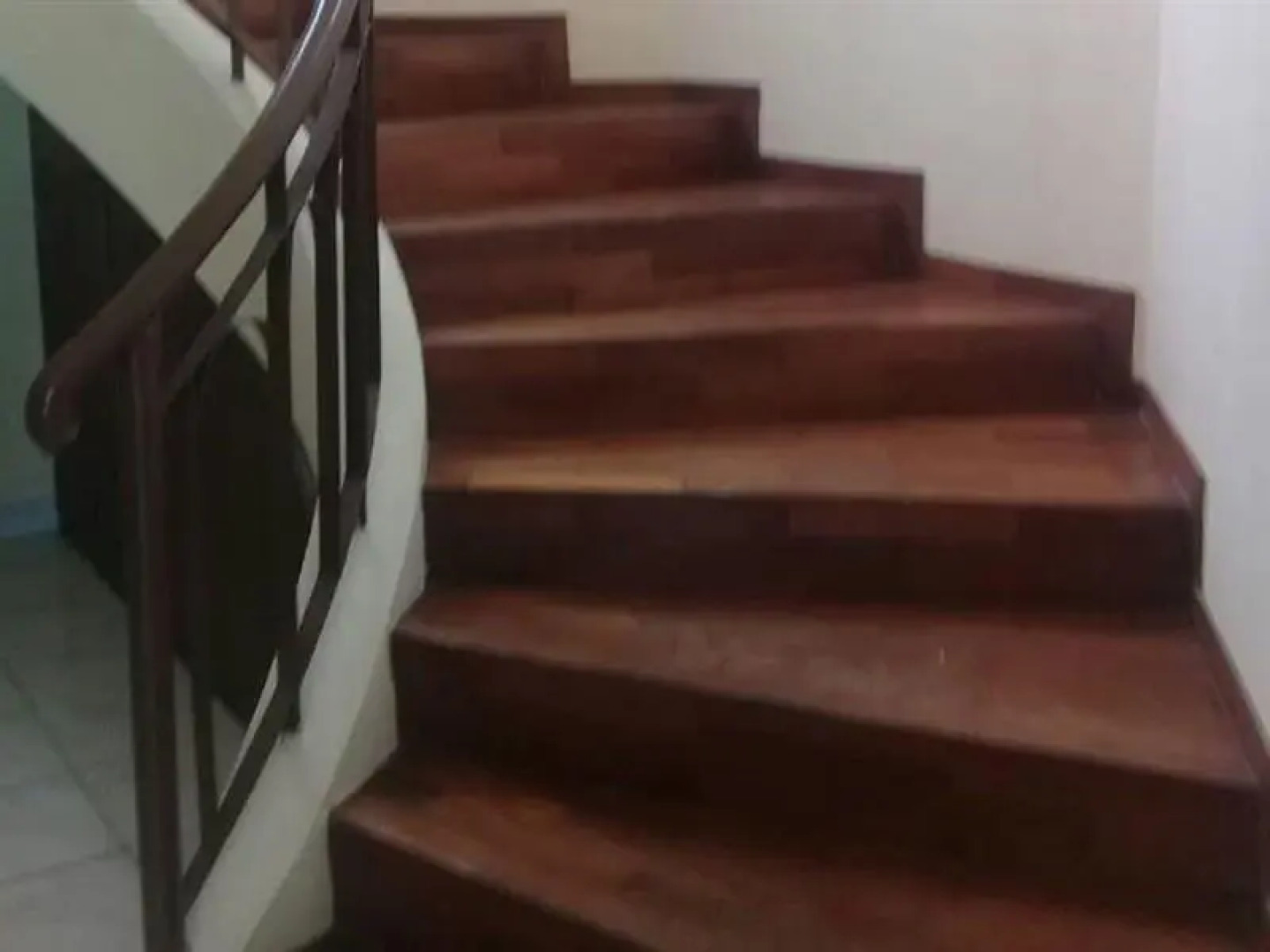 Villa Kota Bunga Vinca