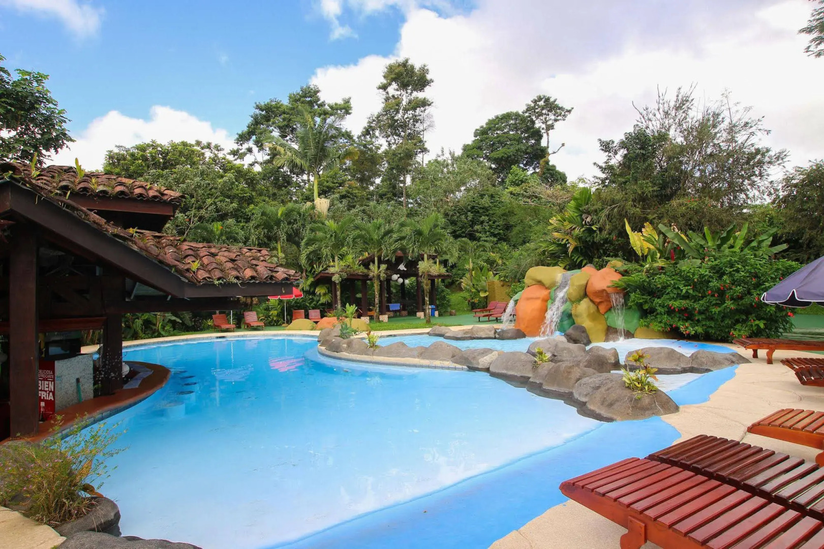 Mountain Paradise Hotel