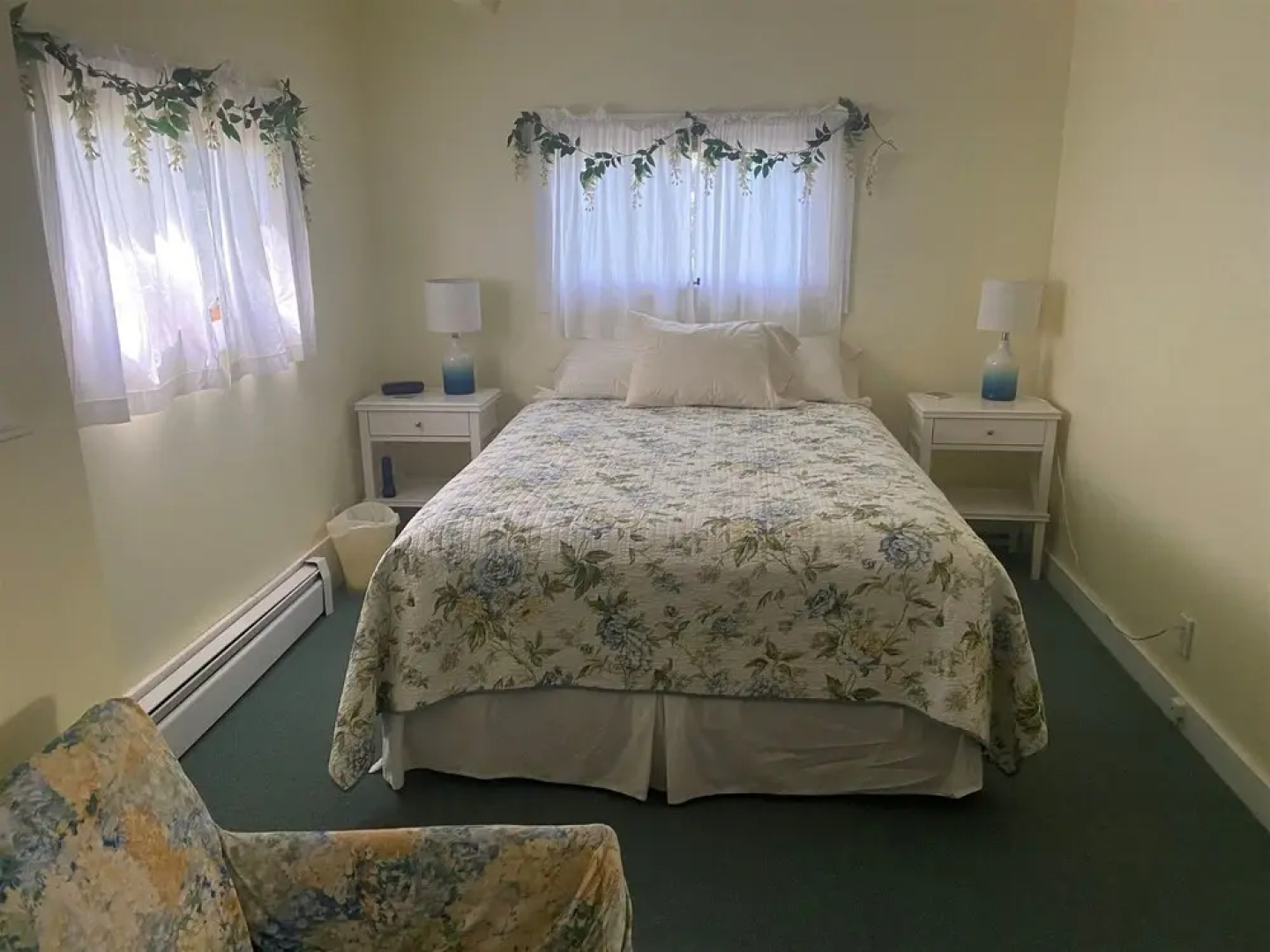 Sunrise Pines Limit 6 2 Bedroom Cottage by RedAwning