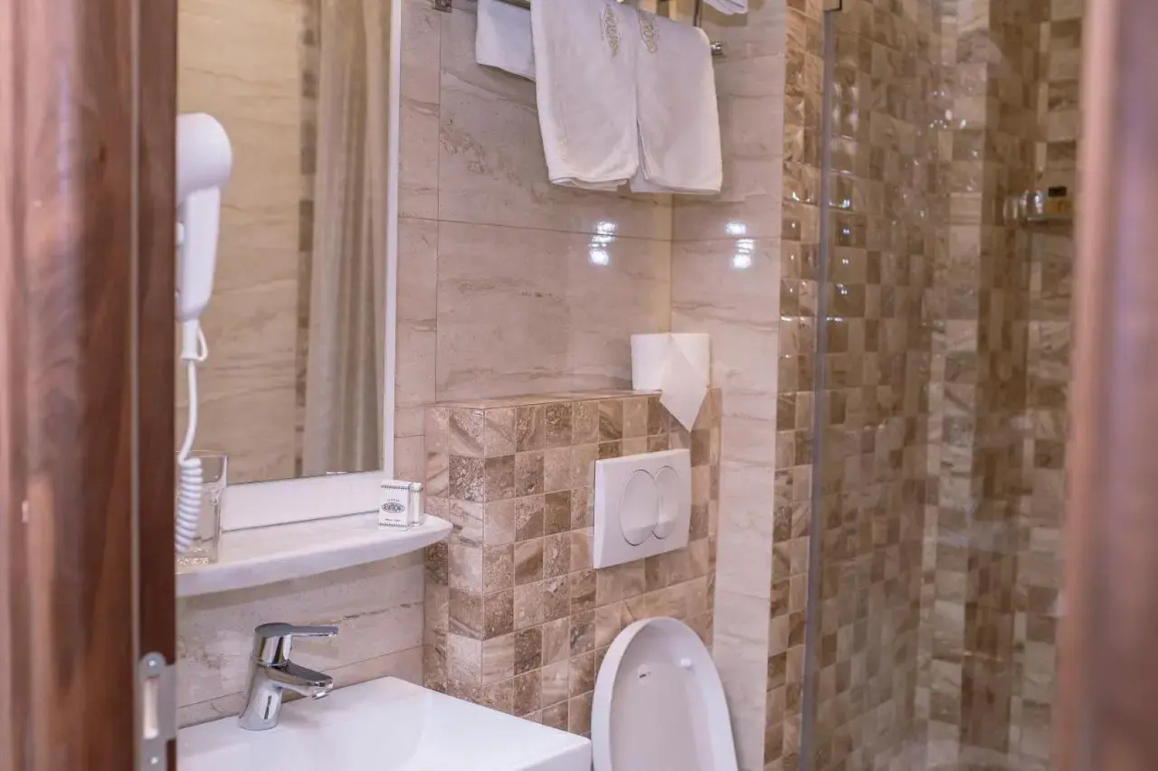 Semitronix Hotel Prishtina