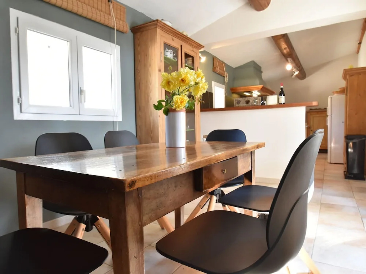 Private Infinity Pool, Beautiful View of Mont Ventoux, a Dream Spot!