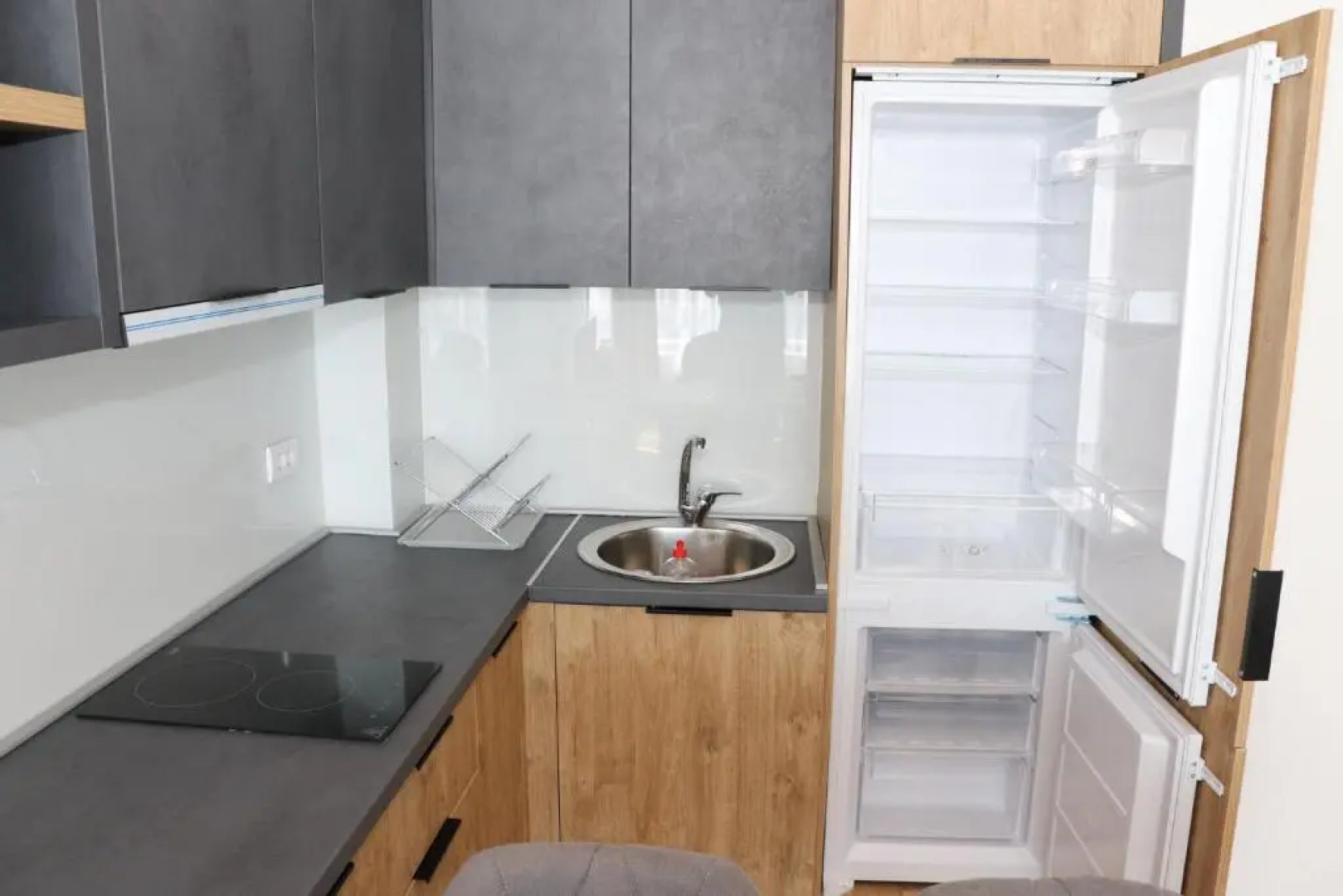 Eagles Apartments & Suites