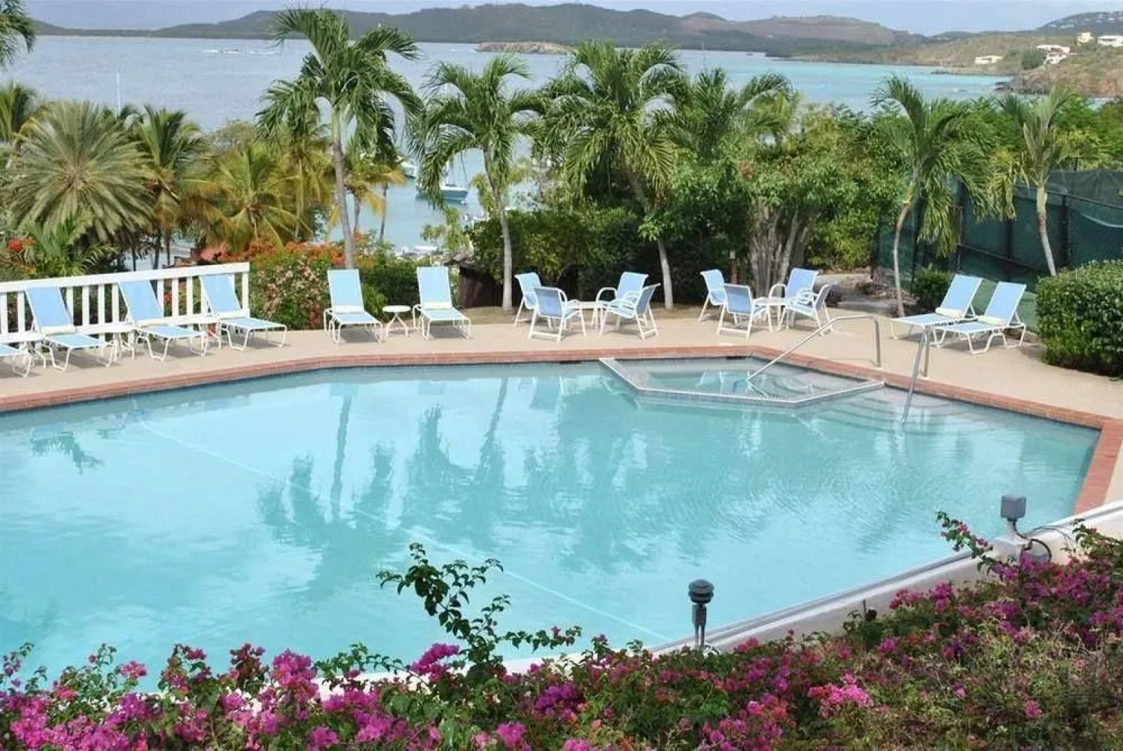 Harbour Beach Villas