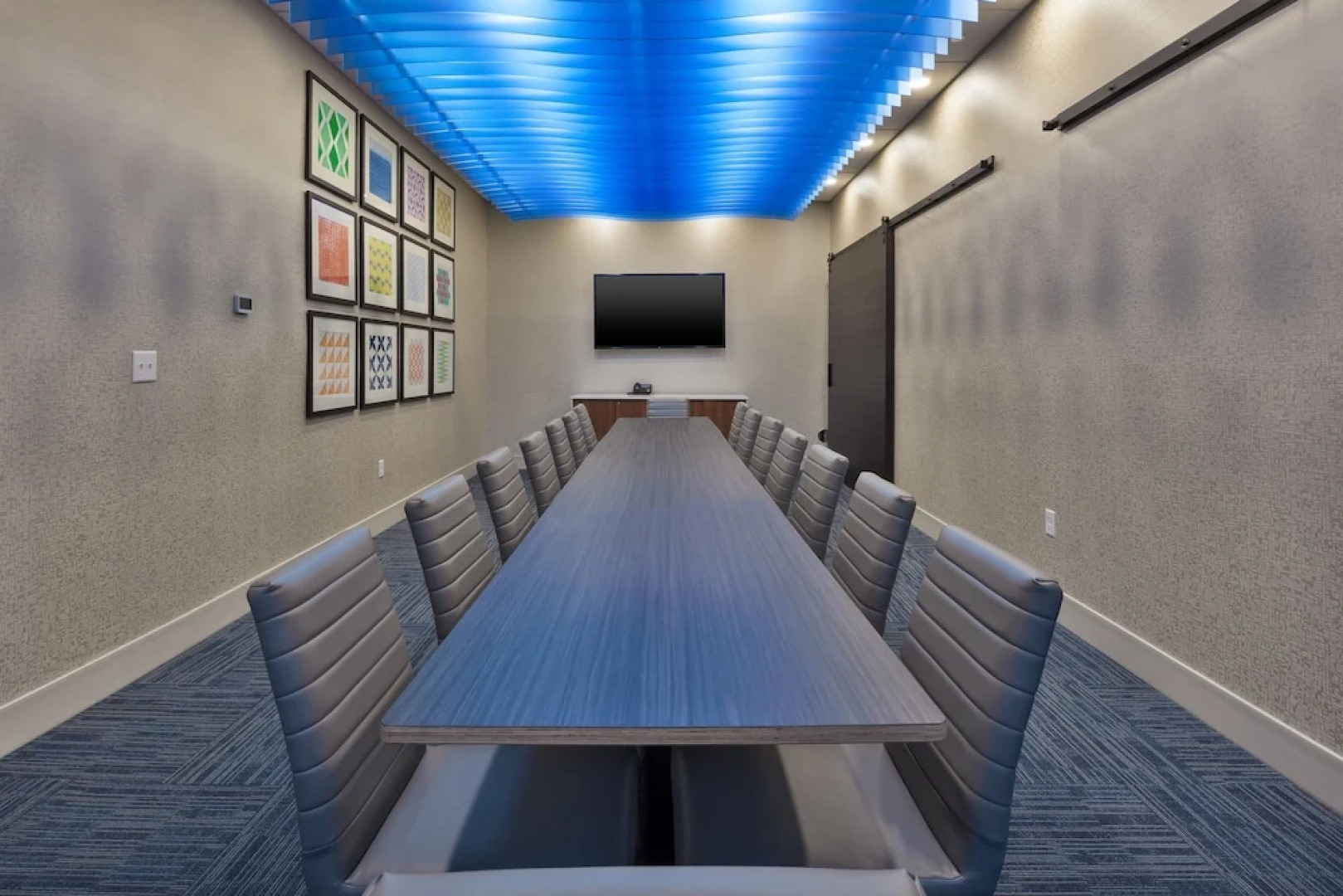 Holiday Inn Express & Suites Milan – Sandusky Area