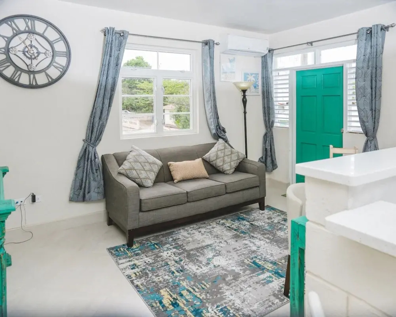 Ez Living Apartments