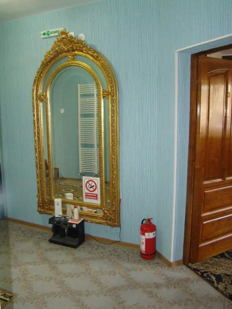 Crown Royal Pensiune