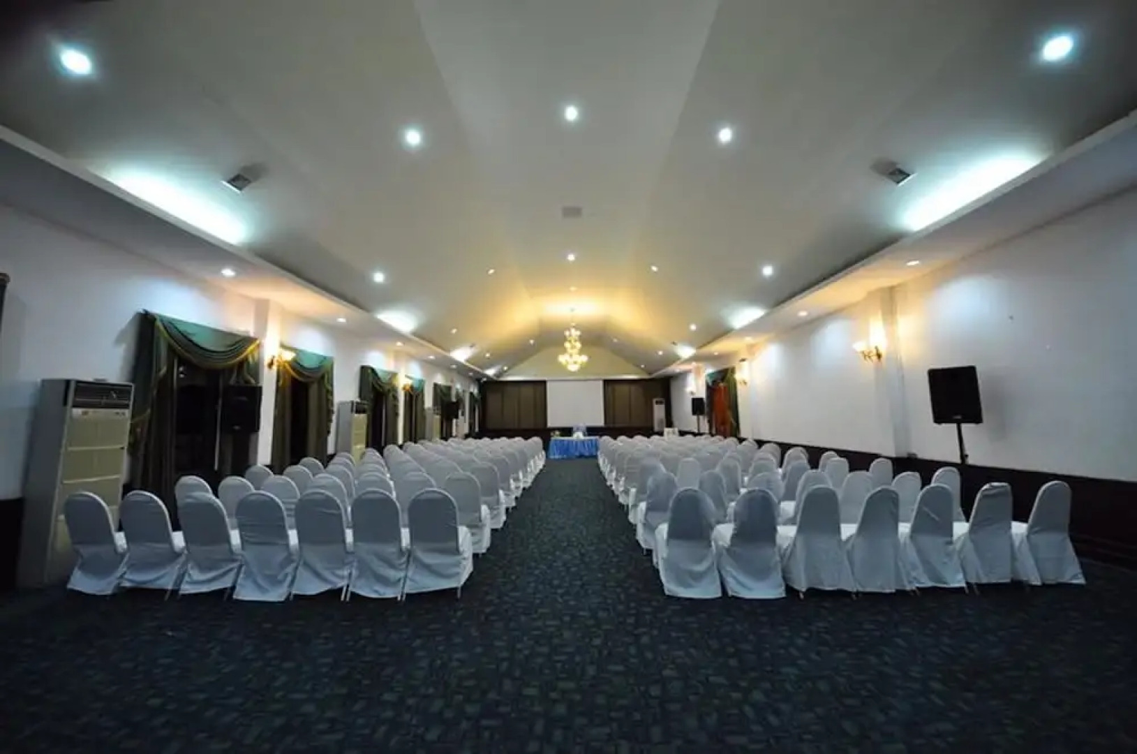 Home and Hill Resort