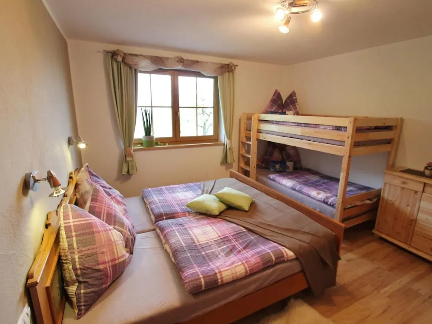 Snug Farmhouse in Taxenbach near Cross Country Skiing