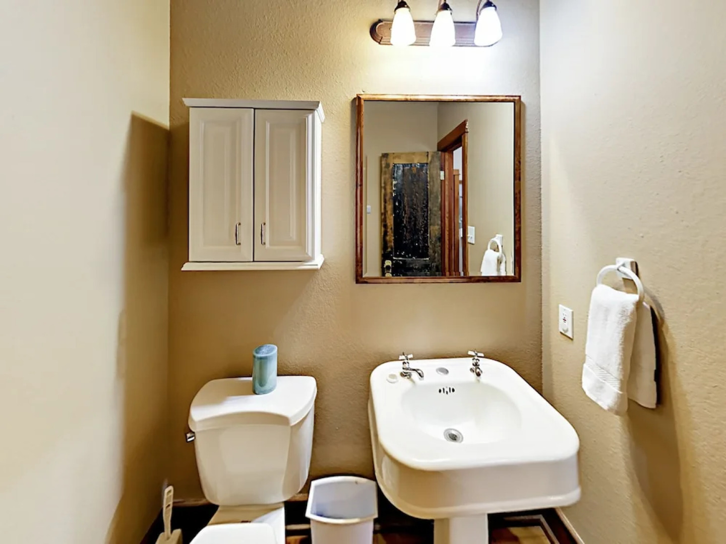 20001 Hamilton Pool Road Home 6 Bedrooms 3 Bathrooms Home