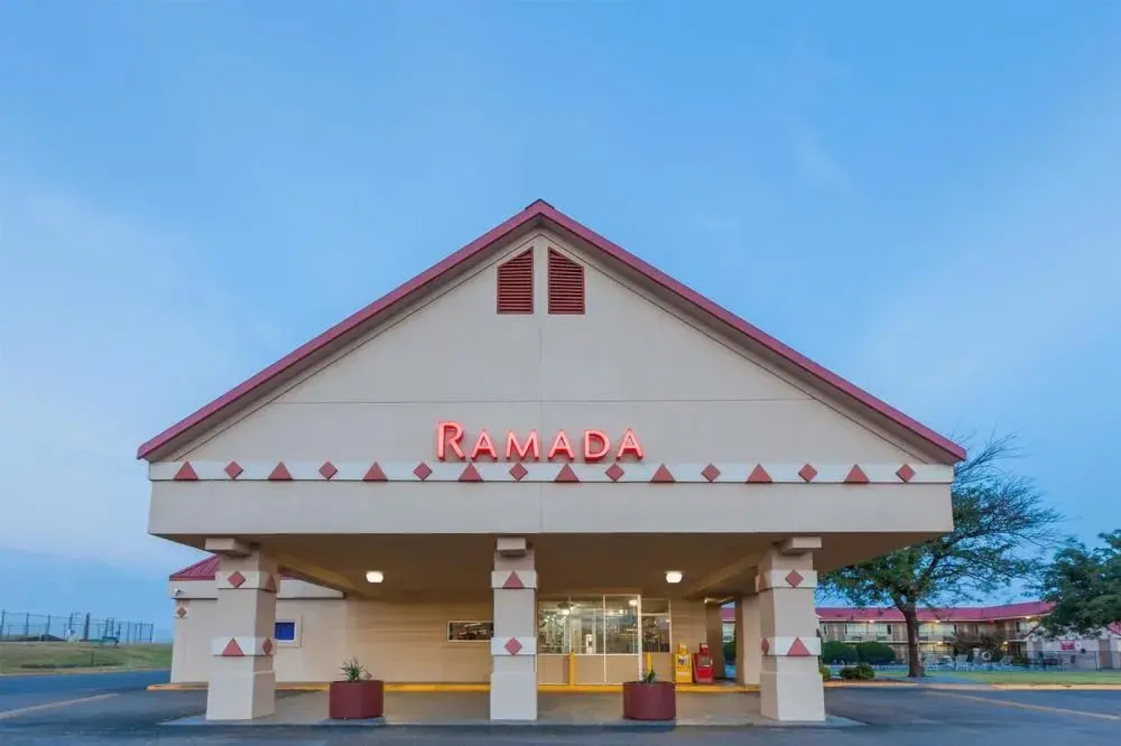 Ramada by Wyndham Clinton