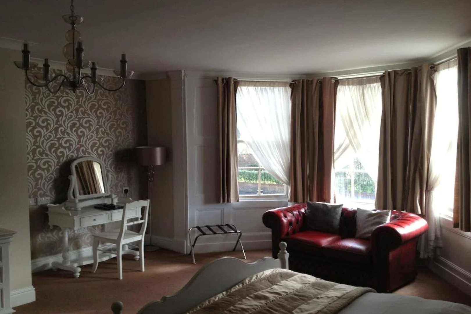 Sir William Fox Hotel