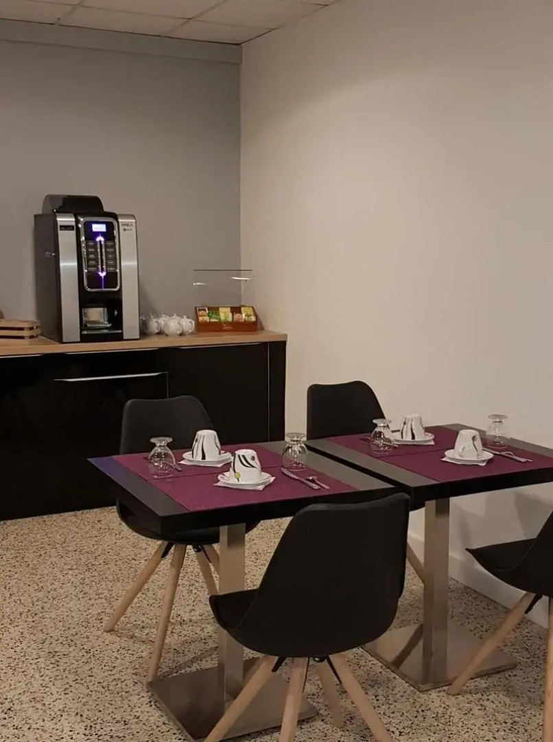 Hotel - Restaurant Le Clos des Cedres