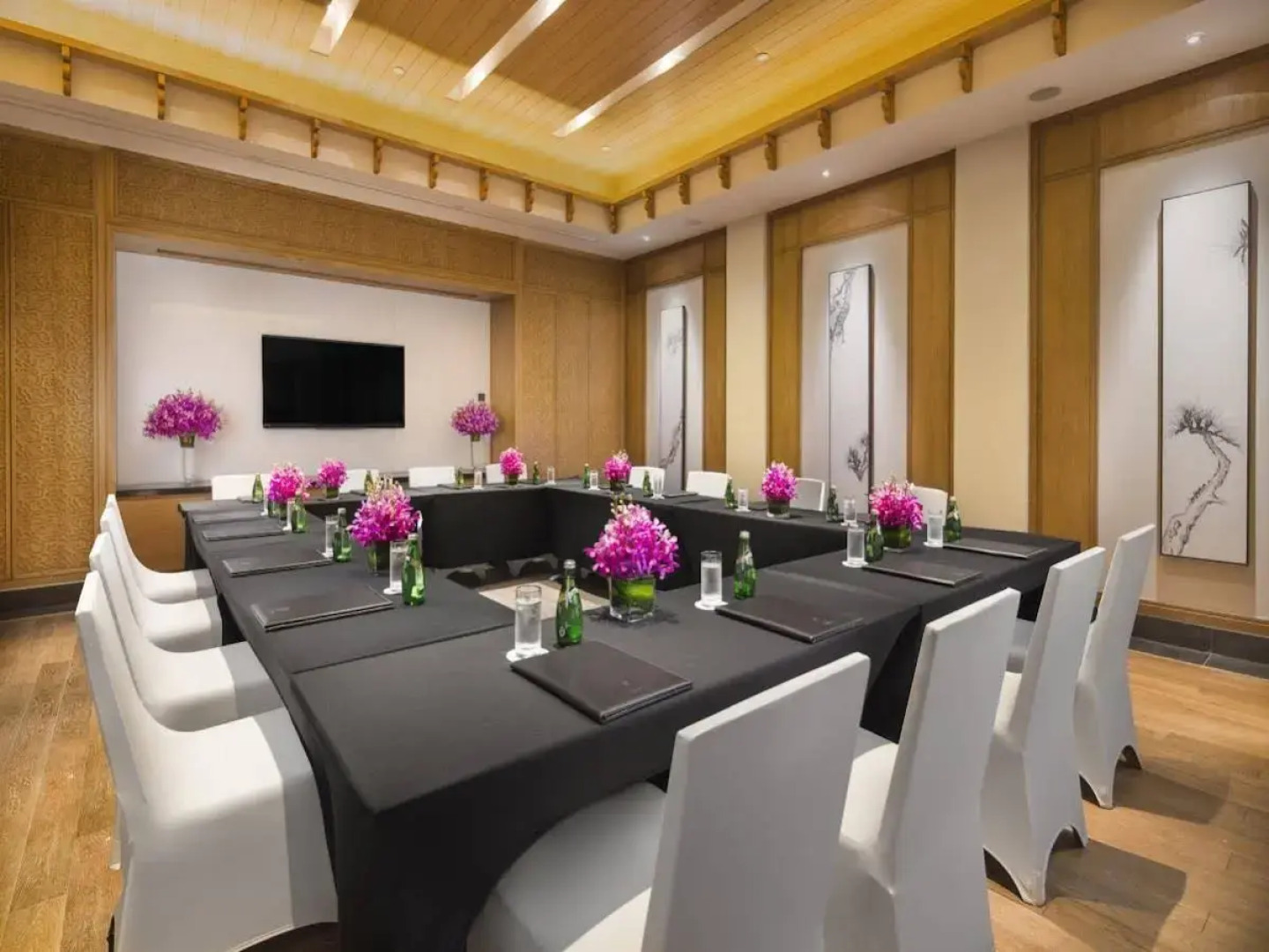 Banyan Tree Huangshan