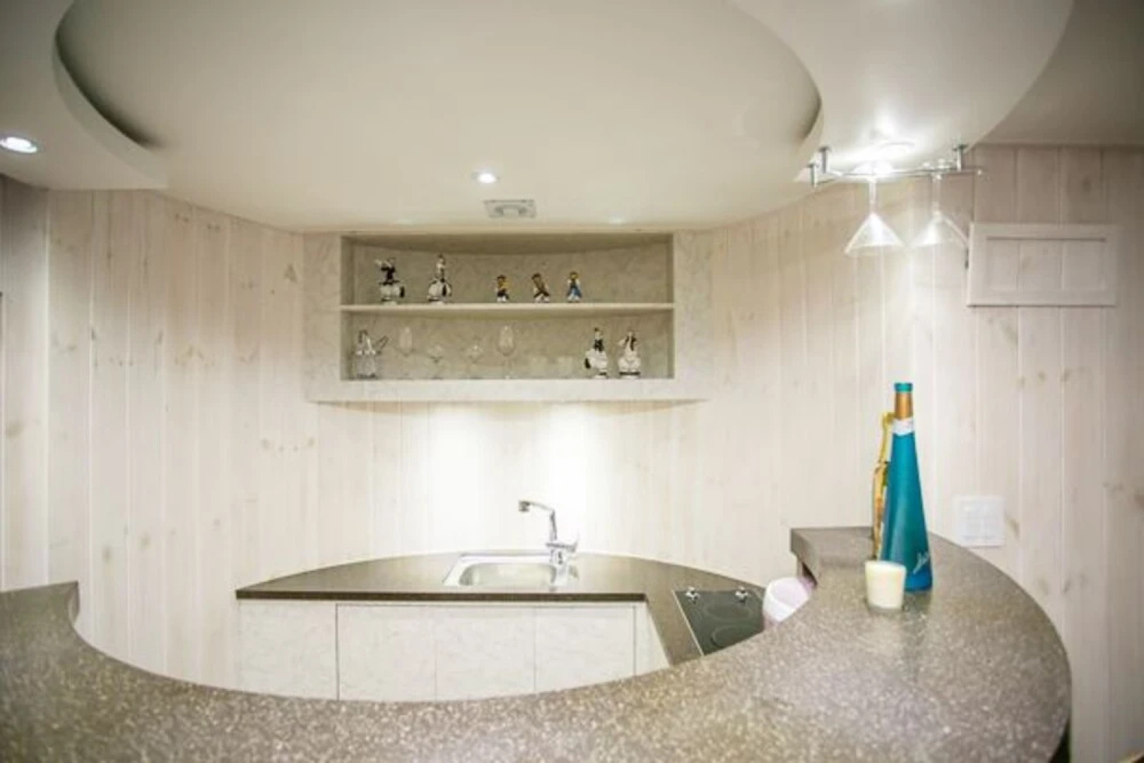 Geumsan Forest White Castle Pension