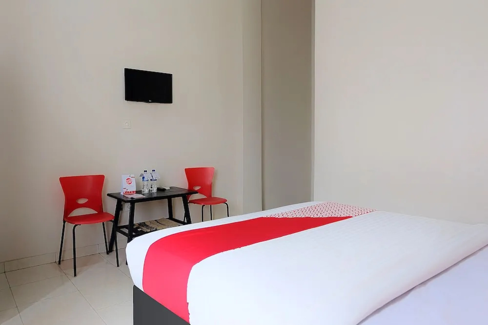 OYO 1426 Assyifa Hotel