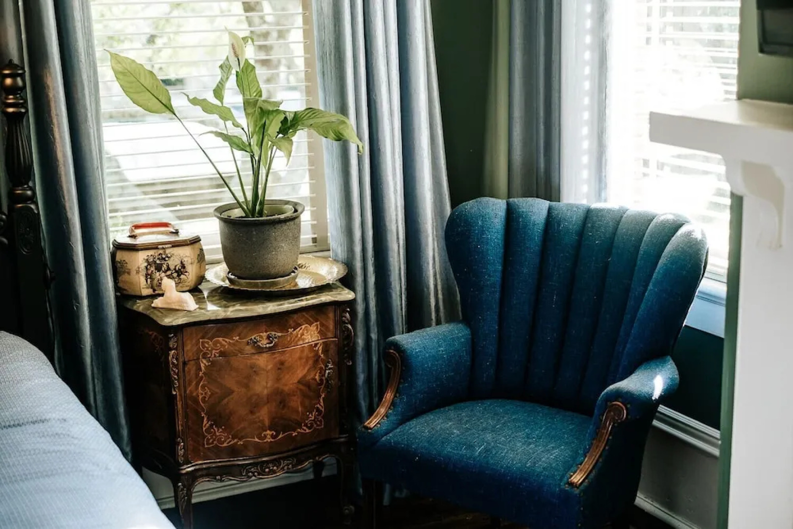 Heritage House Bed & Breakfast - Boutique Adults-Only Inn