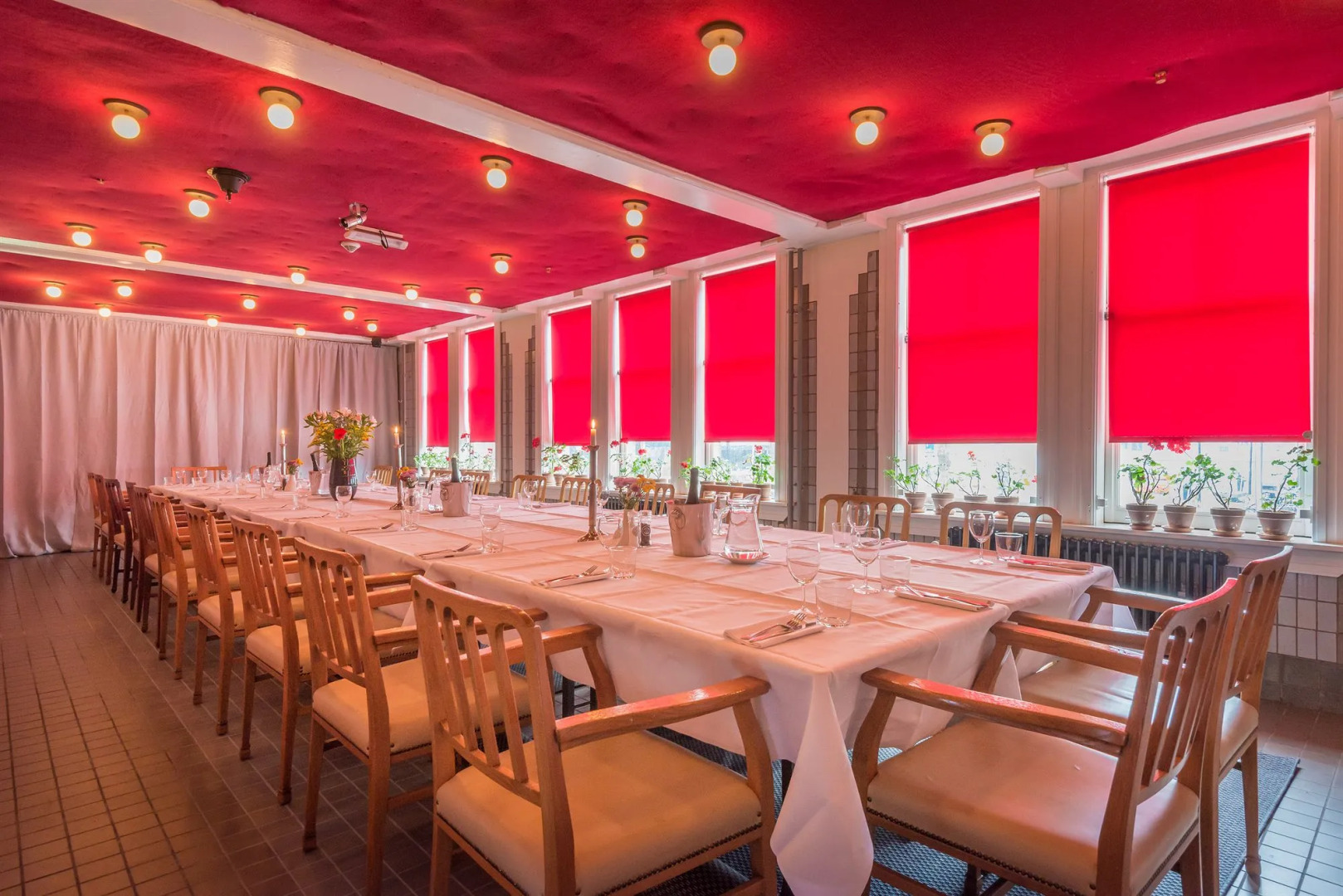 The Hoxton, Lloyd Amsterdam