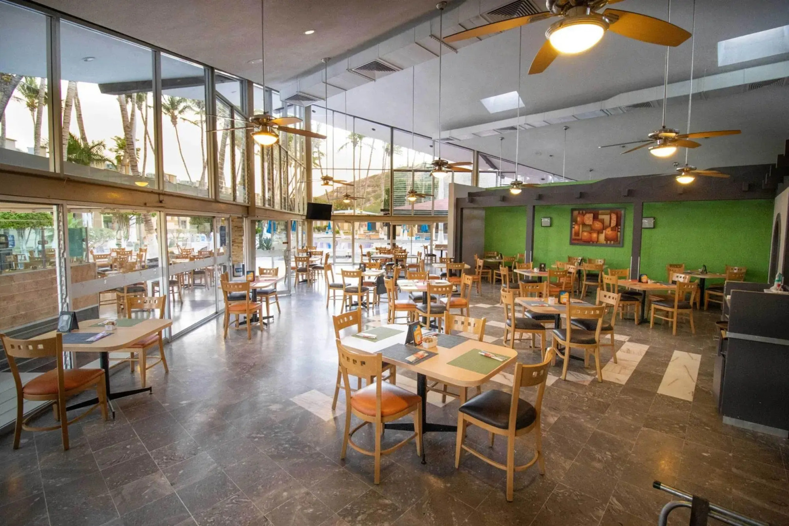 Araiza Palmira Hotel