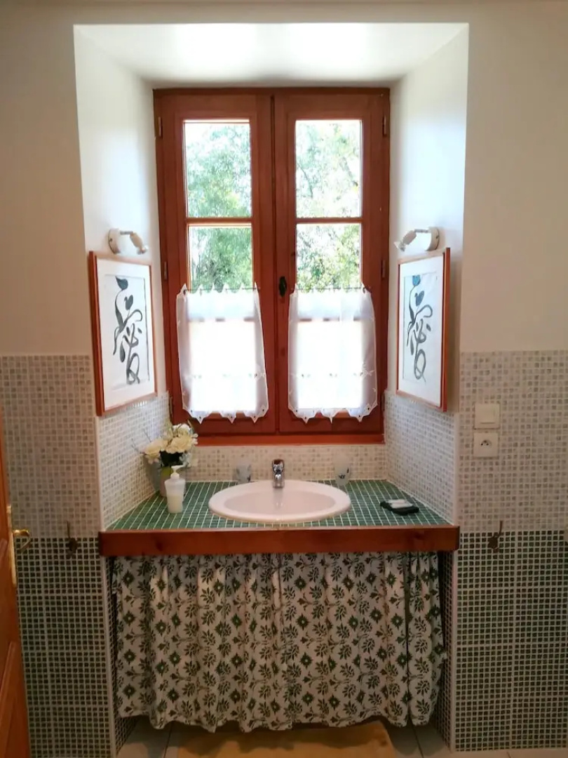 House With 4 Bedrooms in Saint-pierre-de-côle, With Private Pool and F