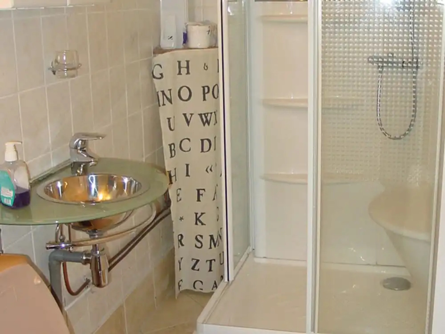 Cozy Holiday Home With Wood Burner in a Green Area